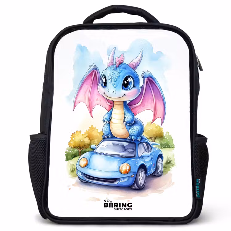 Kids backpack - Baby dragon on blue car in wooded landscape — 1