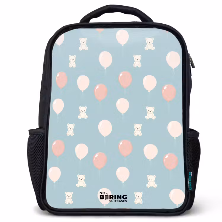 Kids backpack - Bears in hot air balloons among clouds and balloons — 1