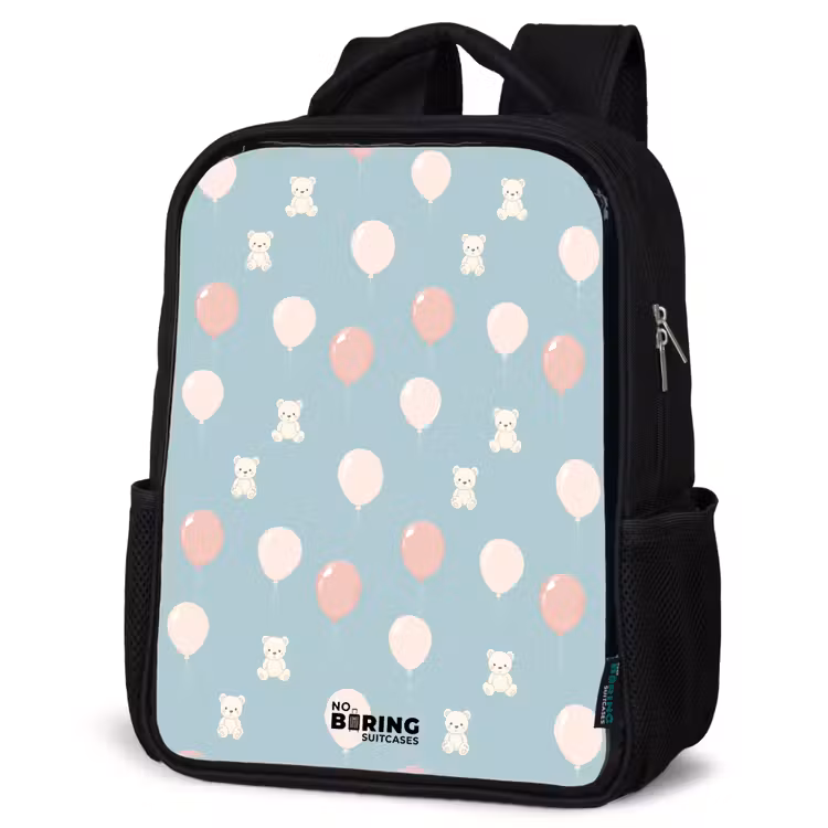 Kids backpack - Bears in hot air balloons among clouds and balloons — 4