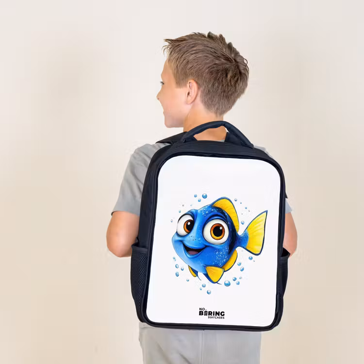Kids backpack - Blue fish with yellow fins and happy look — 2