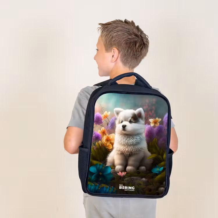Kids backpack - Black - White puppy in a flower meadow — 2