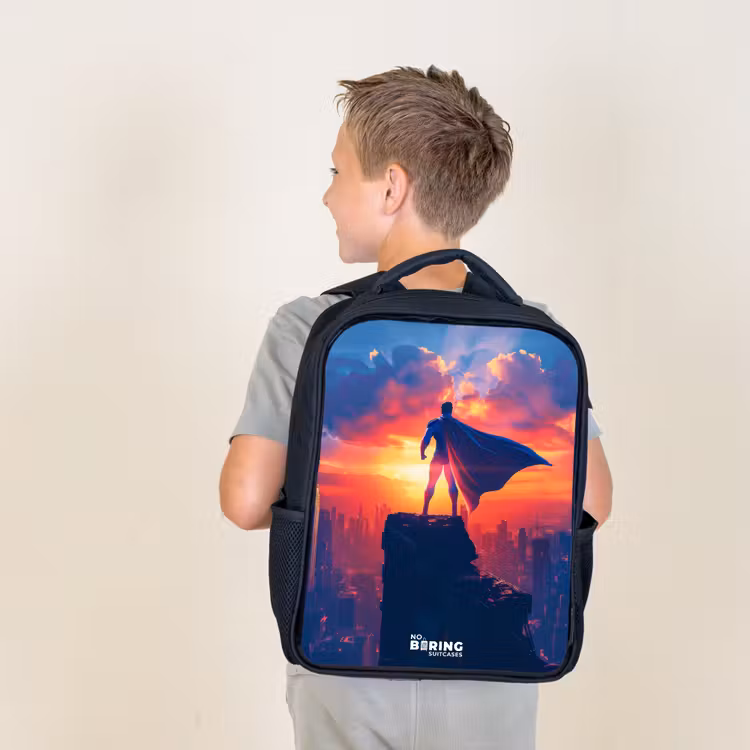 Kids backpack - Black - Skyscraper superhero — 2