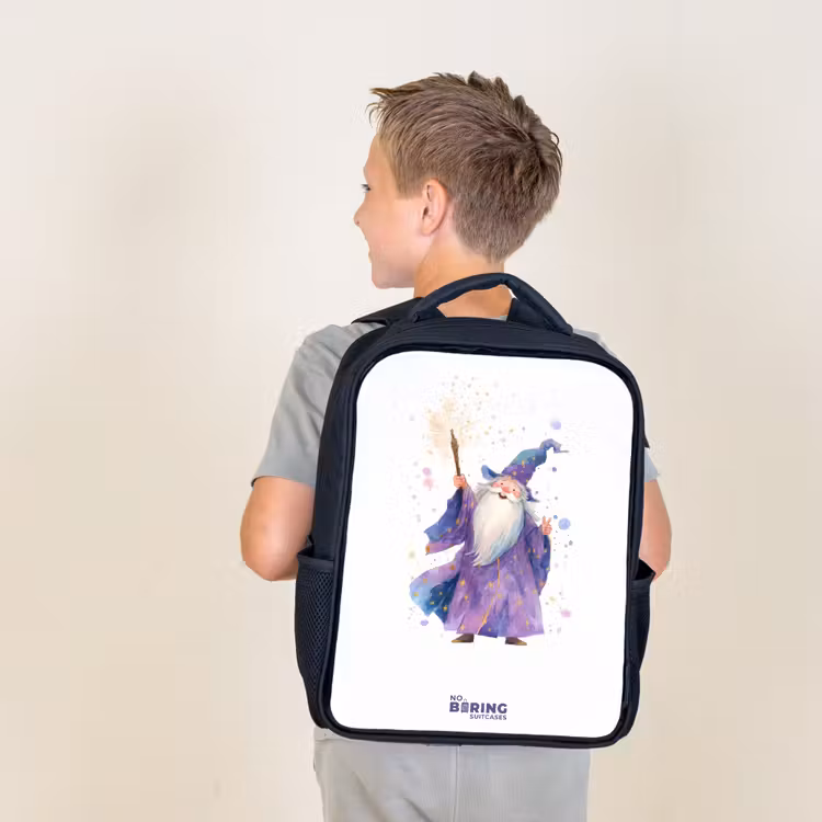 Kids backpack - Black - Old magician with staff — 2