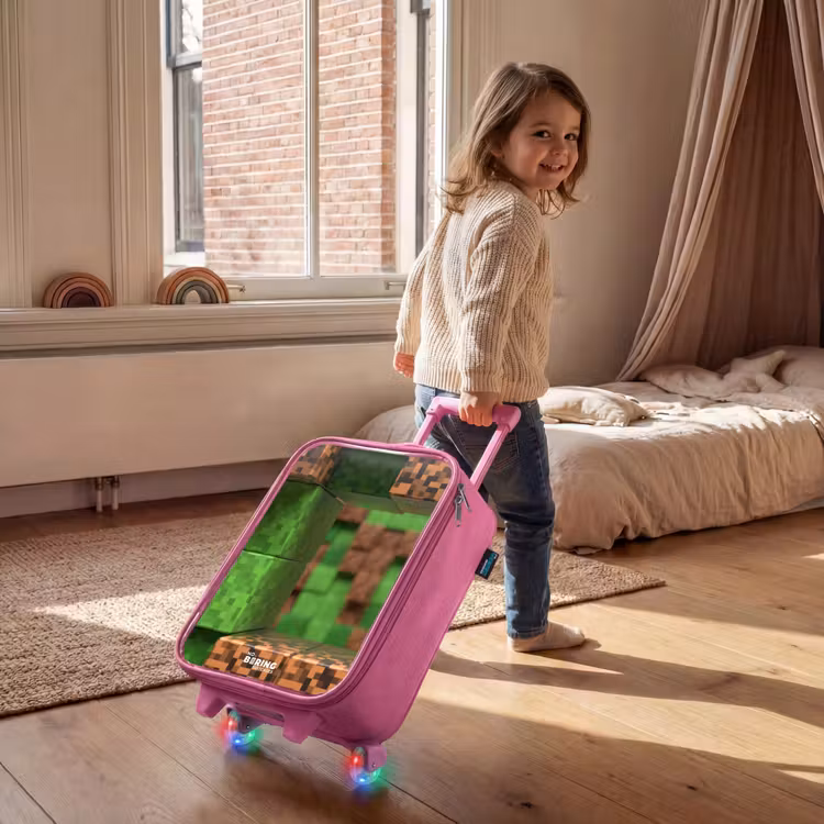 Children's suitcase - Pink - Close-up with pixelated blocks — 2