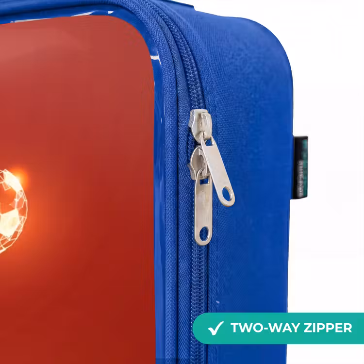 Children's suitcase - Blue - Red glowing soccer player in action — 6