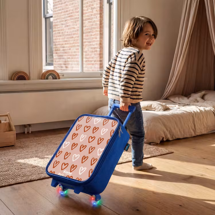 Children's suitcase - Blue - Heart pattern in pink and white — 2
