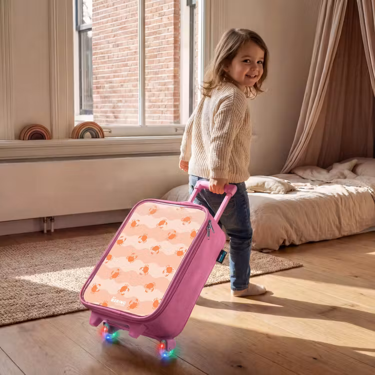 Children's suitcase - Pink - Orange crabs on wavy background — 2