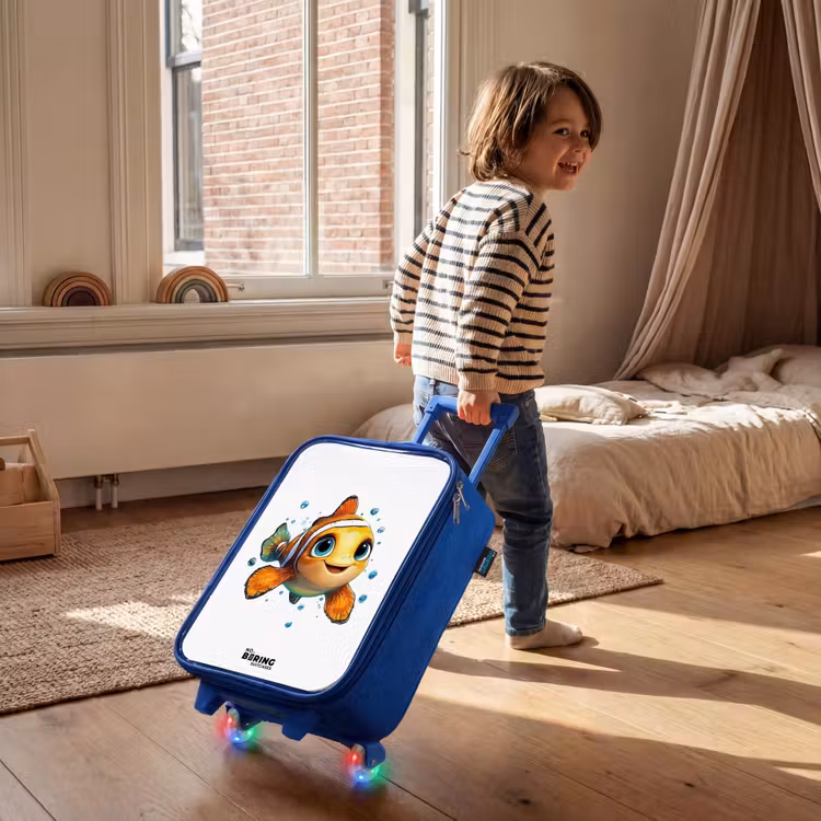 Children's suitcase - Blue - Clownfish with bubbles on white background — 2