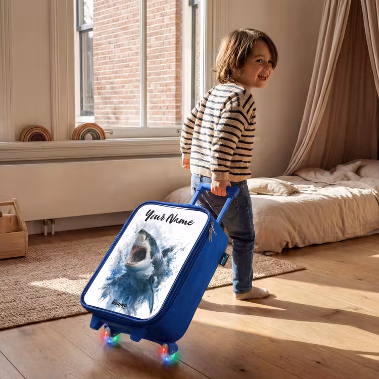 Children's suitcase with name - Blue - Attacking shark in watercolor — 2