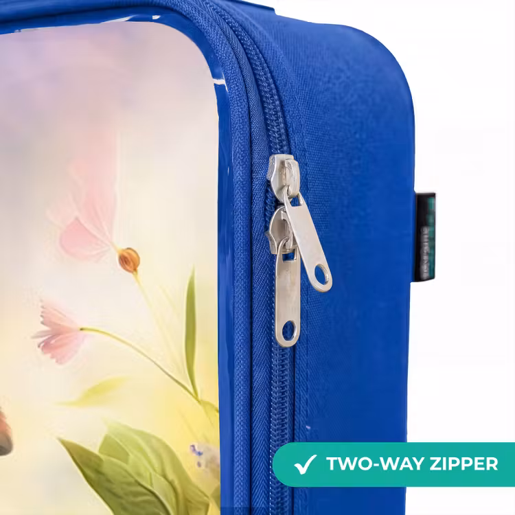 Children's suitcase - Blue - Blue-eyed dog in a field — 6