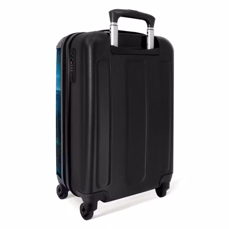 Suitcase - piracy — 2