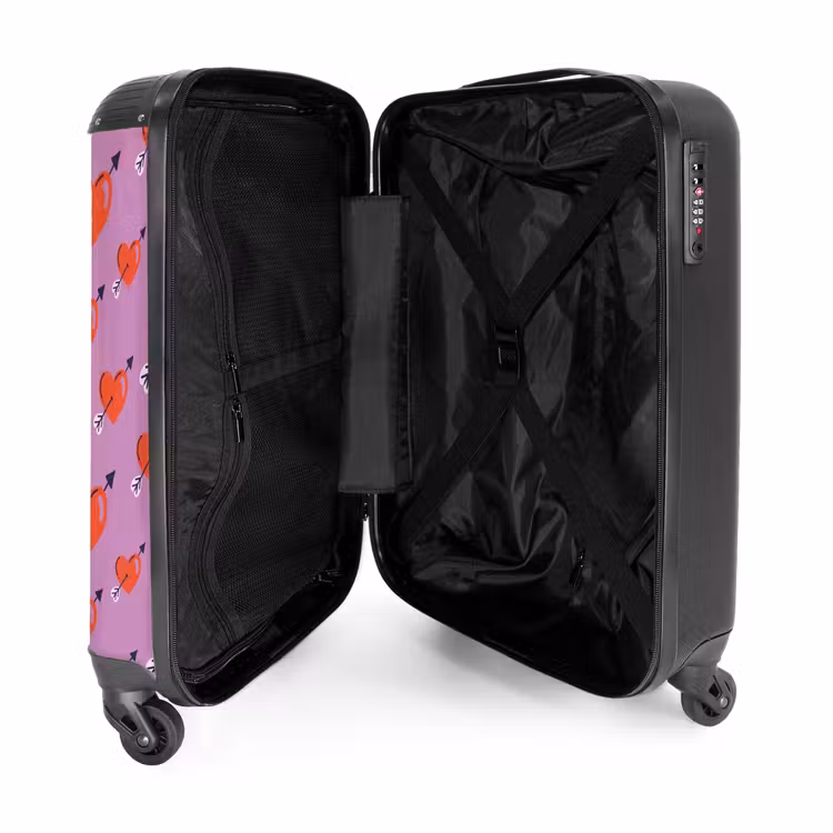 Suitcase - Patterns - Pattern of red hearts with arrows on purple background — 3