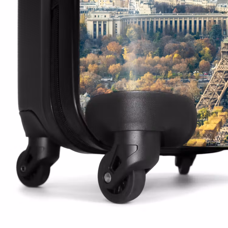 Suitcase - Eiffel Tower - Autumn - Paris - Evening — 6