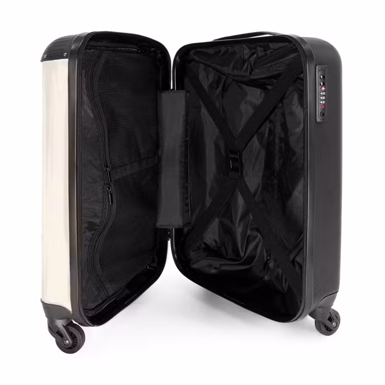 Suitcase - Soccer in a goal — 3