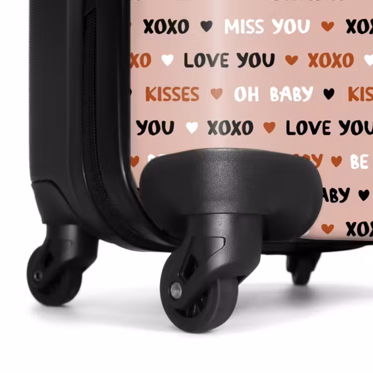 Suitcase - Love words on light pink — 6