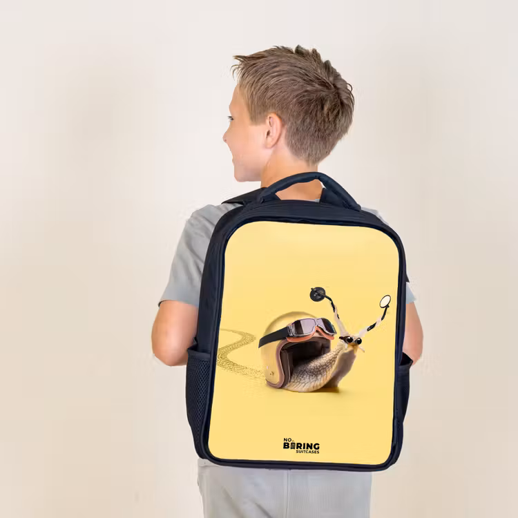 Kids backpack - Snail with motorcycle helmet — 2