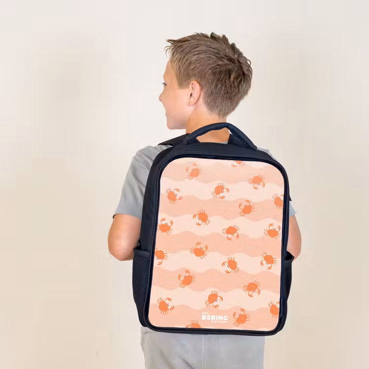 Kids backpack - Orange crabs on wavy background — 2