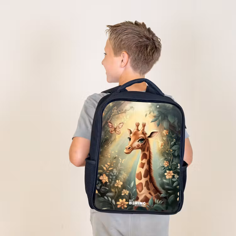 Kids backpack - Young giraffe among flowers in sunny forest — 2