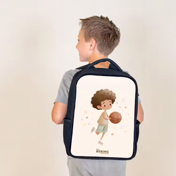 Kids backpack - Boy with a basketball in beige colors — 2
