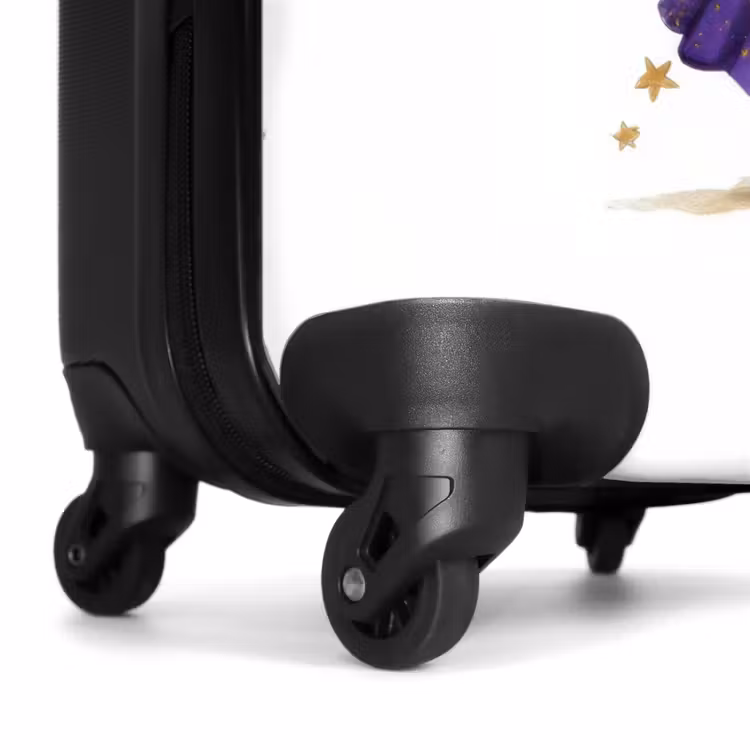 Suitcase - Magical witch with orange curls and a purple cloak — 7