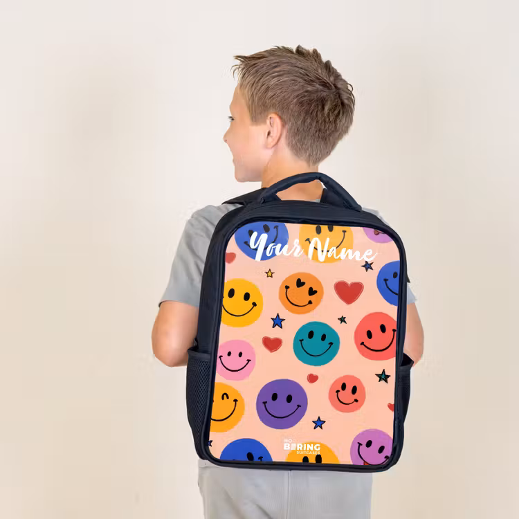 Kids backpack with name - Black - Cheerful Smiley Pattern — 2