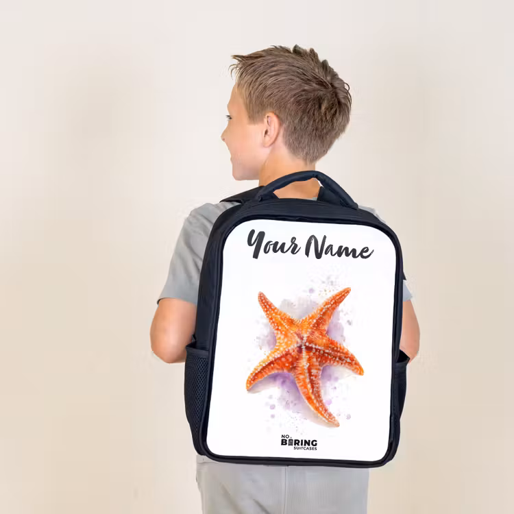 Kids backpack with name - Black - Orange Starfish Illustration — 2
