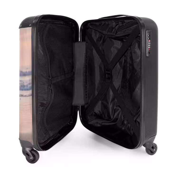 Suitcase - Sea - Birds - Beach — 3