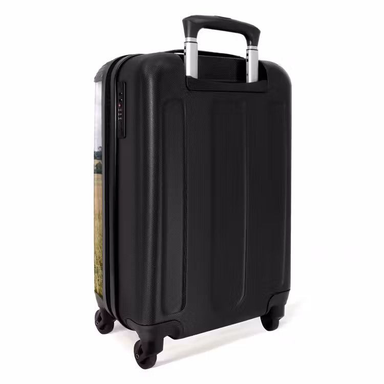 Suitcase - upload-6a4f5c526792f-92-gigapixel-standard-v2-15x — 2