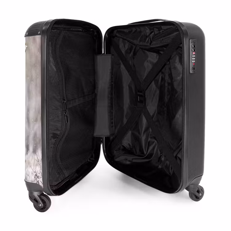 Suitcase - Red Deer - Forest - Snow - Winter - Majestic — 3