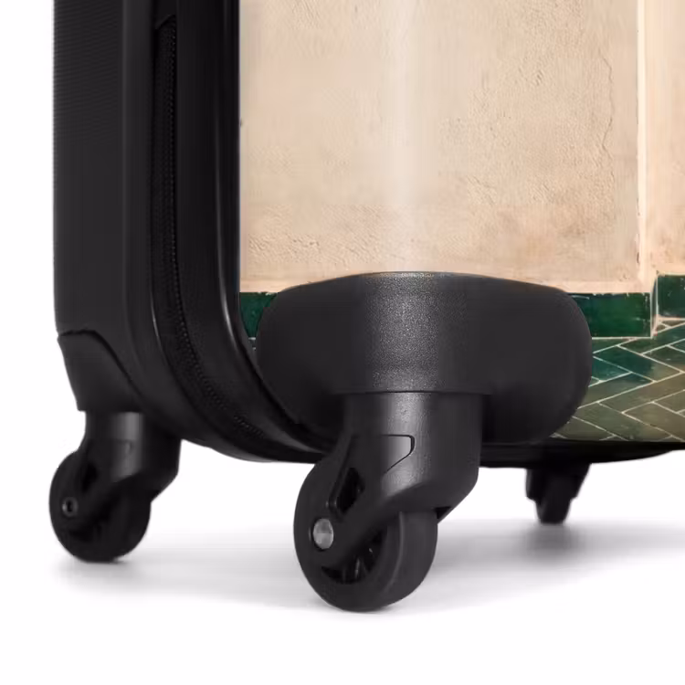 Suitcase - Door - Wood - Architecture - Greenery - Rustic — 6