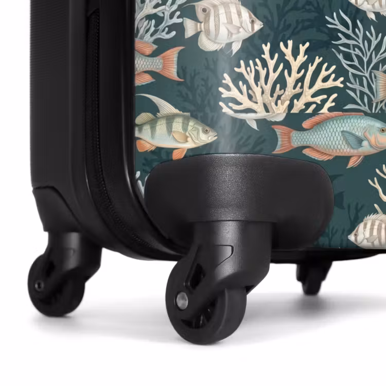 Suitcase - Fish - Coral - Underwater - Illustration — 6