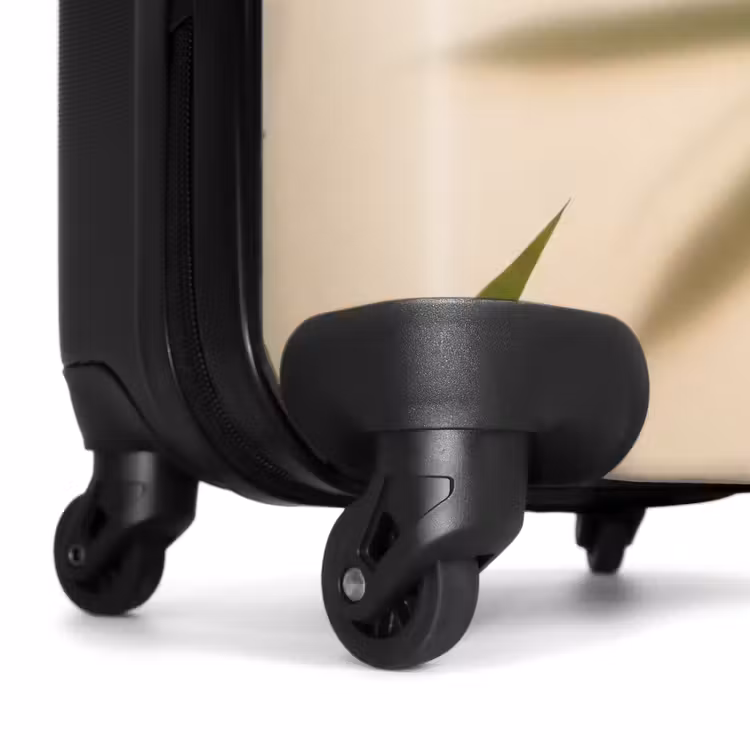 Suitcase - Plants - Leaves - Nature - Green — 6