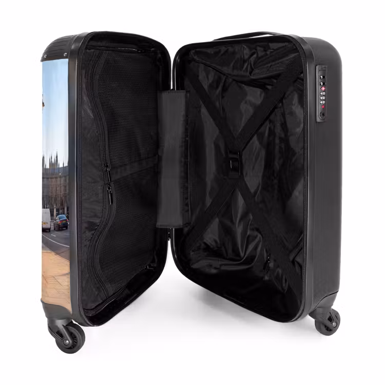 Suitcase - Phone Booth - Red - London - City - Architecture — 3