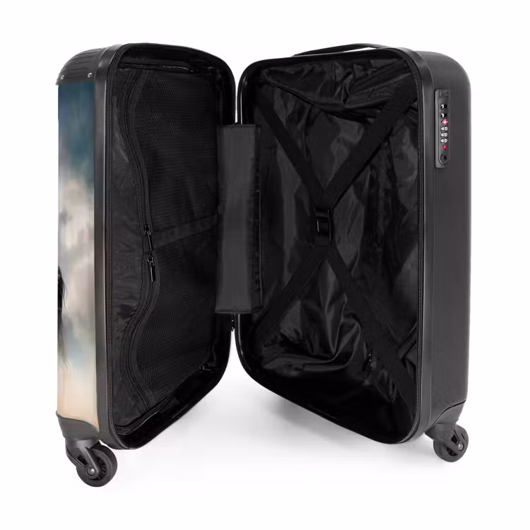 Suitcase with name - Sandy in storm — 5