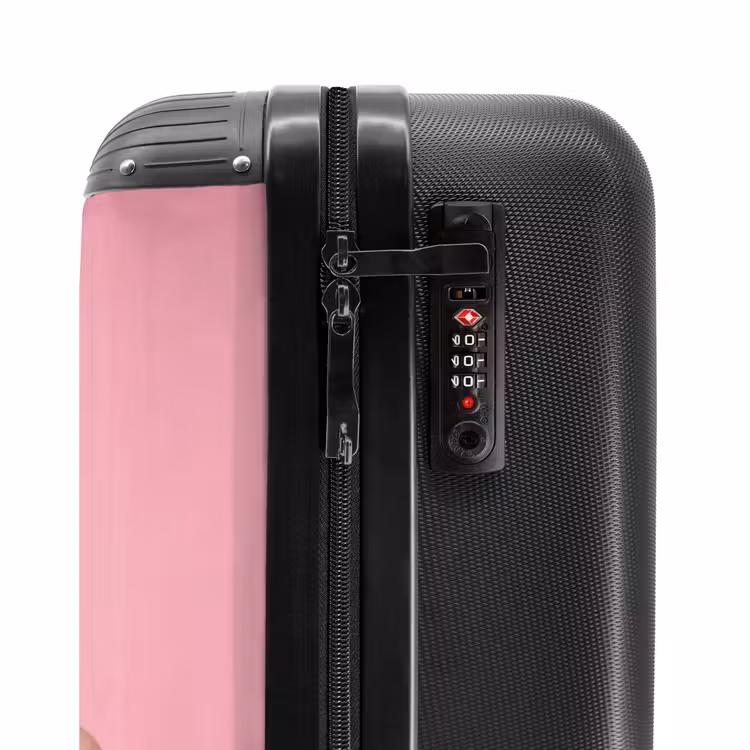 Suitcase - Woman - Pink - Pearl necklace - Curlers — 5