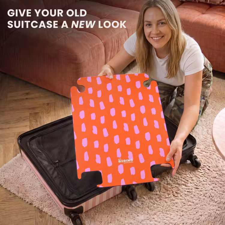 CaseSwap™ - Spot pattern in pink on bright red background — 3