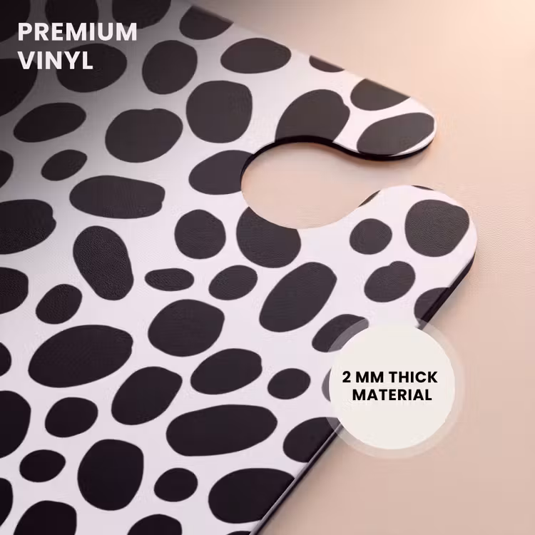 CaseSwap™ - Organically scattered ovals over a white floor plan — 6