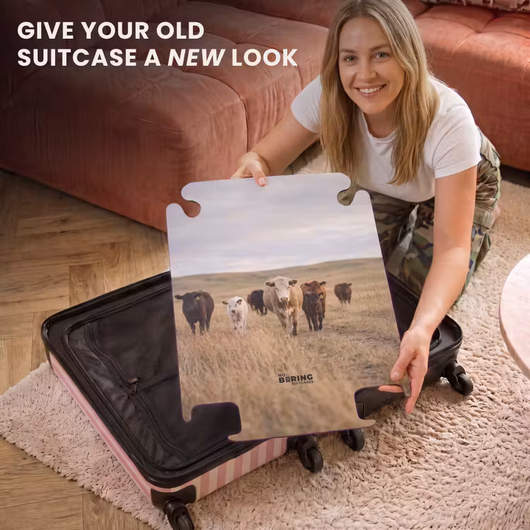 CaseSwap™ - Cattle - Herd - Landscape - Pasture - Peaceful — 3